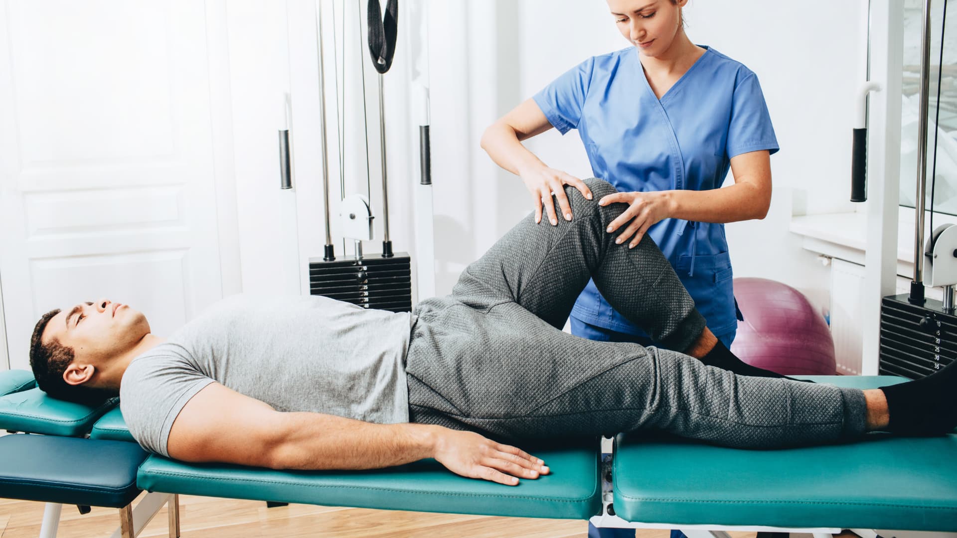 (Q2) What Does Comprehensive Sports Medicine in Boise Include_ (banner photo)